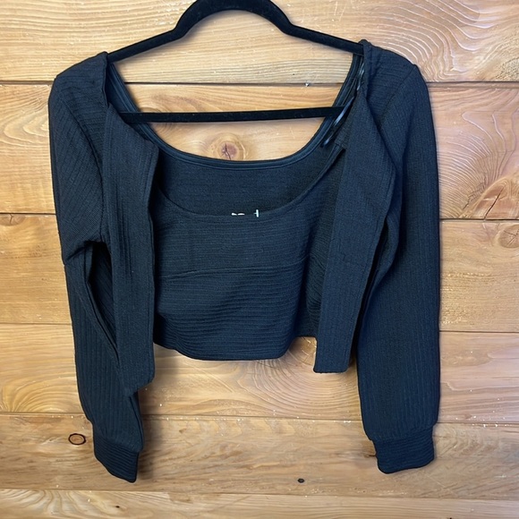 B.O.G. BAND OF THE FREE Women’s BLACK RIBBED CROP KNIT SHIRT Sm LONG SLEEVES - Picture 5 of 9